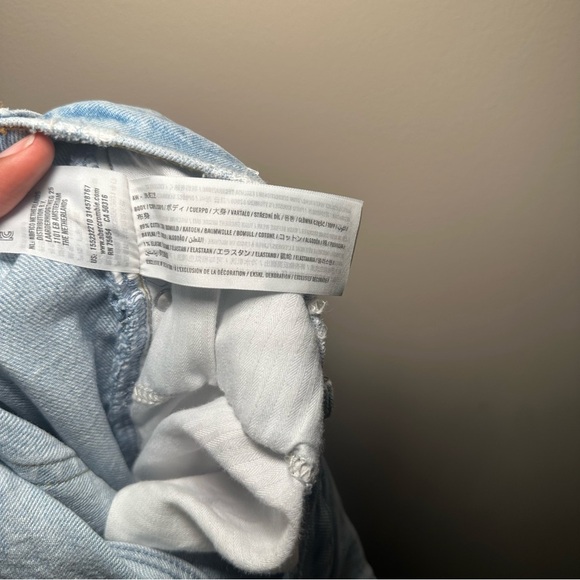 Abercrombie & Fitch Light Blue 90s Straight Ultra High Rise Jeans Size 35/20r - Picture 12 of 12